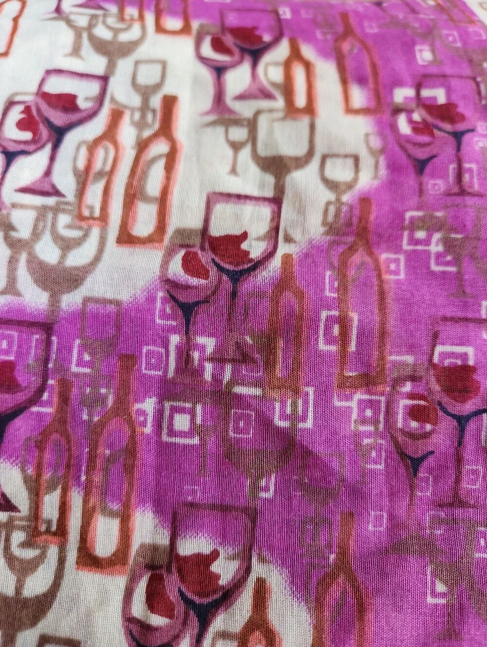 ❄️NWT Charming Charlie Women’s Pink Geometric Wine Glass Print Scarf
